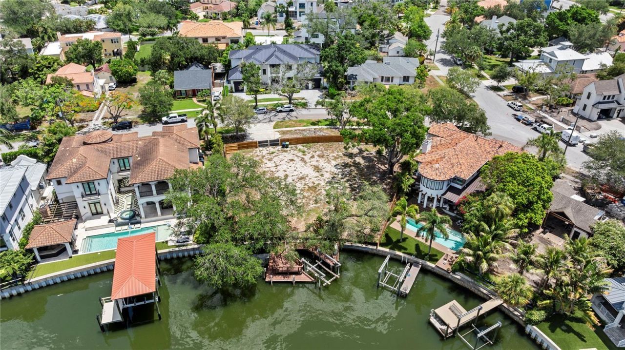 86 Bahama Circle , Tampa, FL 33606 Photo
