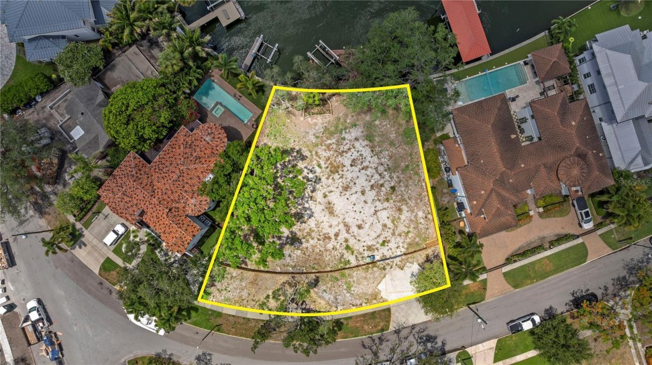 86 Bahama Circle , Tampa, FL 33606 Photo