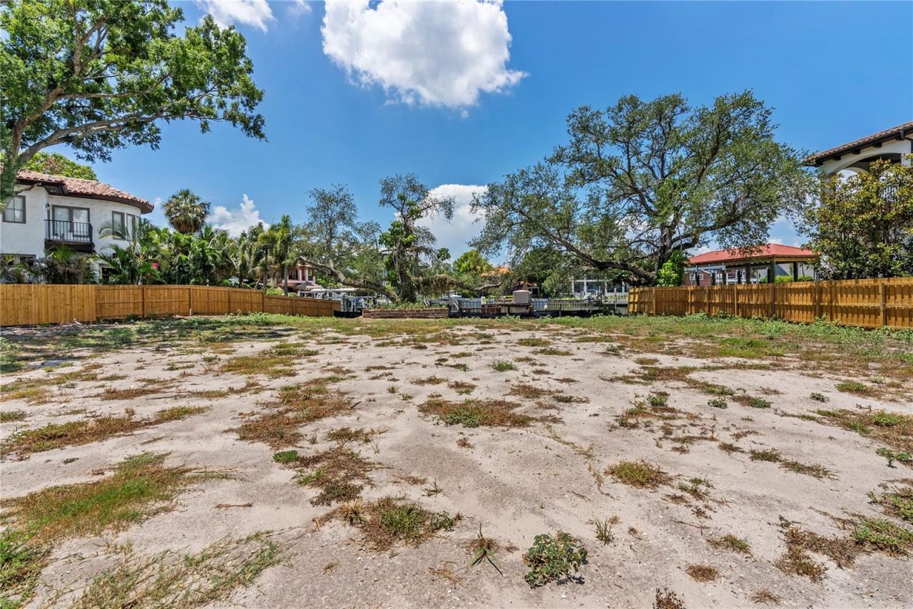 86 Bahama Circle , Tampa, FL 33606 Photo