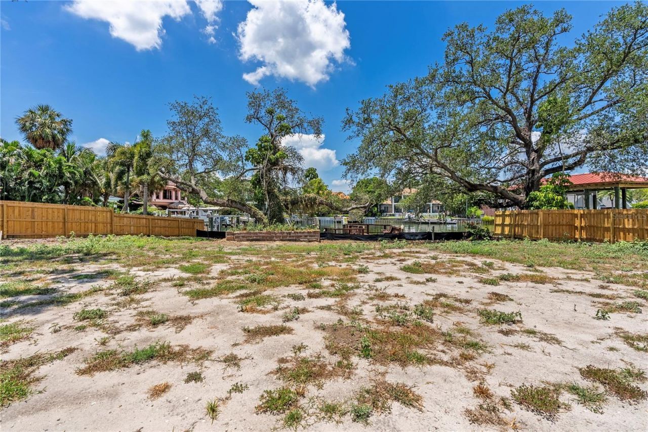 86 Bahama Circle , Tampa, FL 33606 Photo