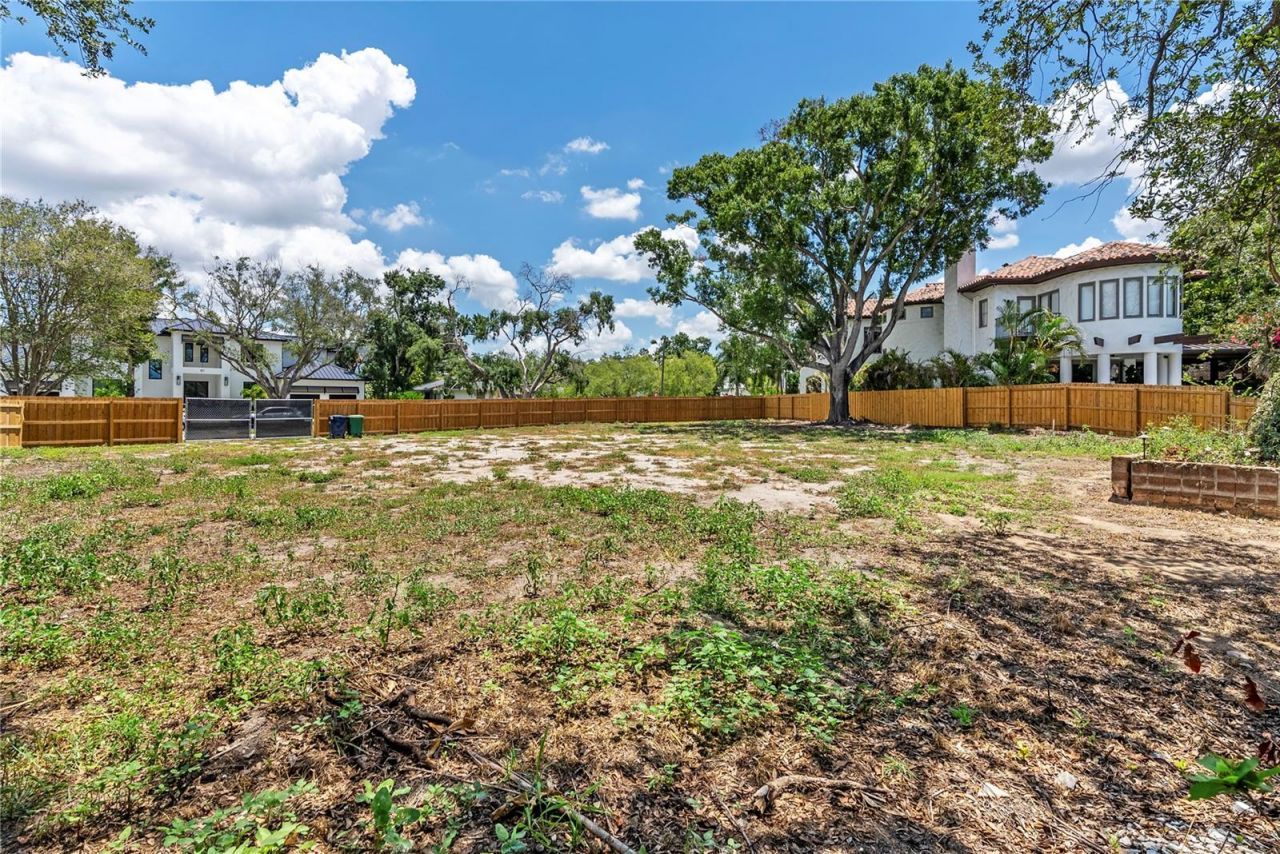 86 Bahama Circle , Tampa, FL 33606 Photo