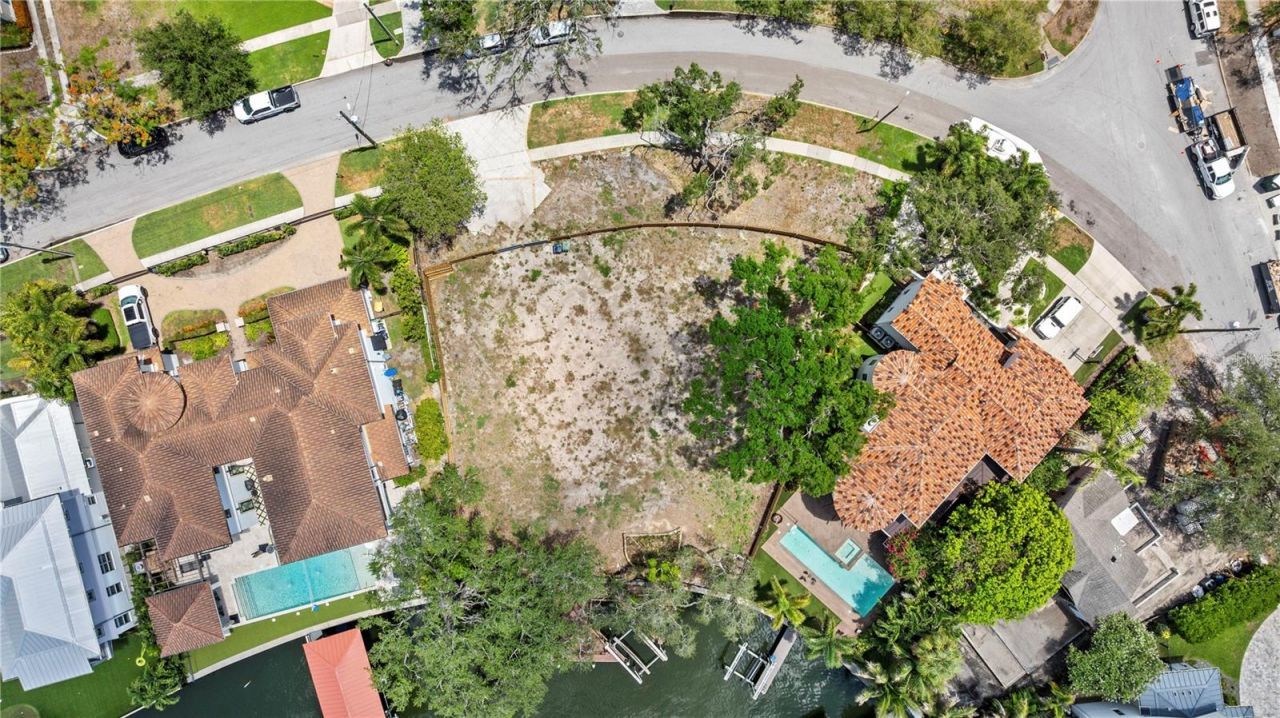 86 Bahama Circle , Tampa, FL 33606 Photo