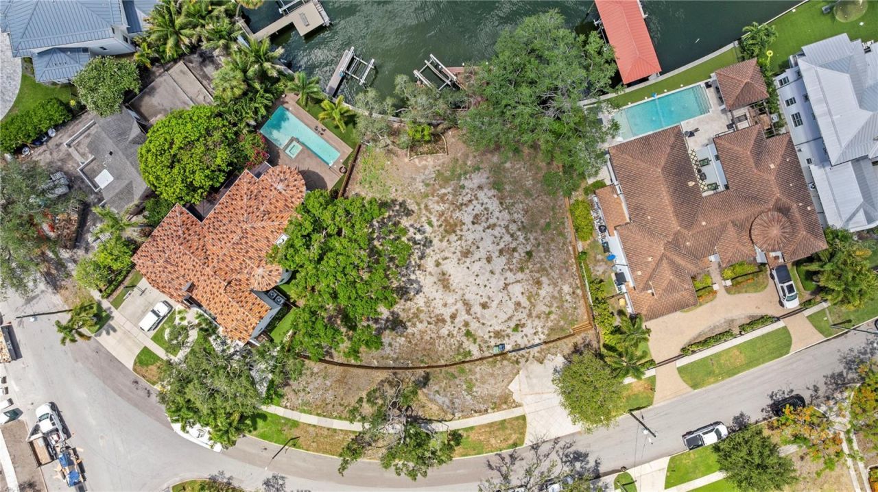 86 Bahama Circle , Tampa, FL 33606 Photo