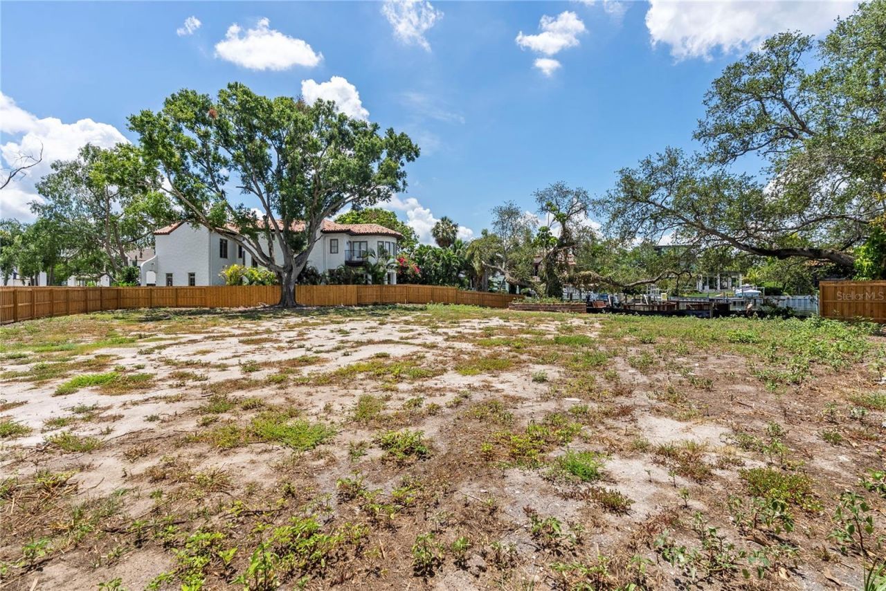 86 Bahama Circle , Tampa, FL 33606 Photo