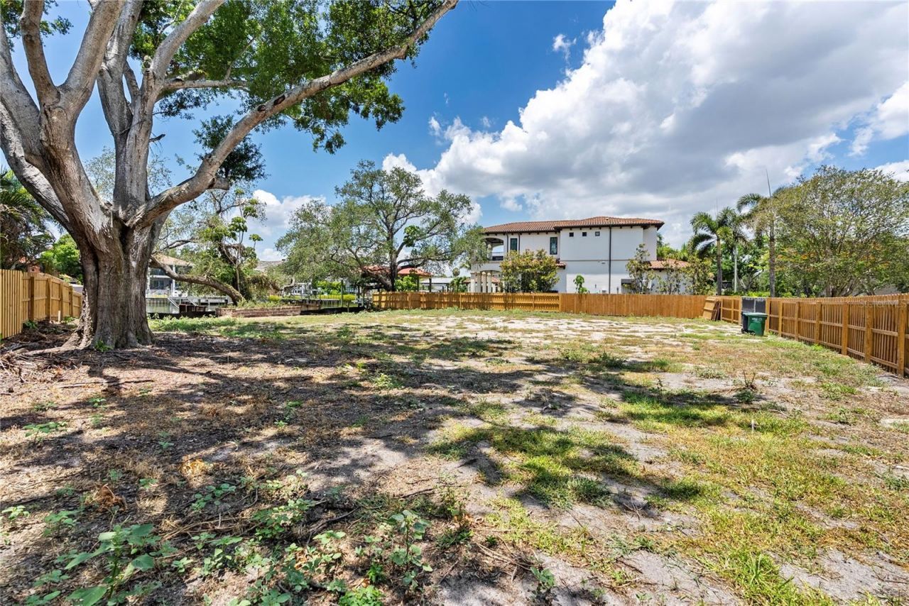 86 Bahama Circle , Tampa, FL 33606 Photo