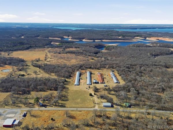 4302 S 445 Road, Salina, OK 74365
