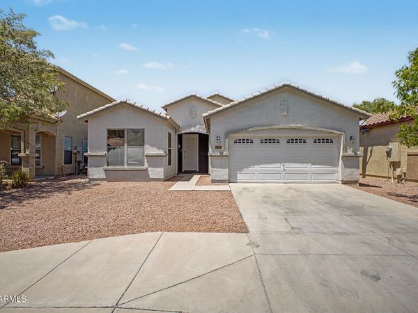 4426 W BURGESS Lane, Laveen, AZ 85339