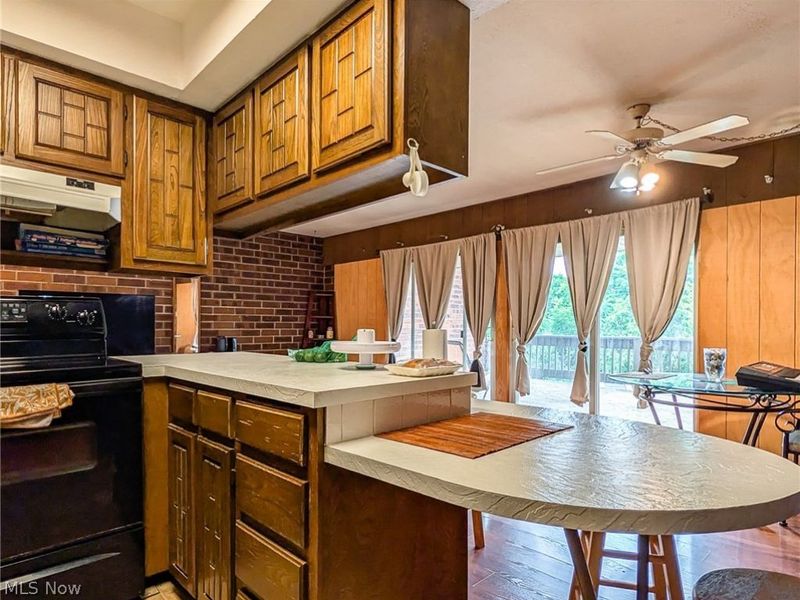 2069 Penguin Avenue, Akron, OH 44319 Photo 10