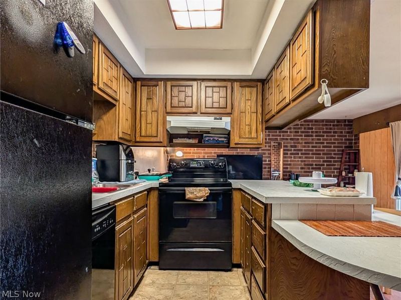 2069 Penguin Avenue, Akron, OH 44319 Photo 12