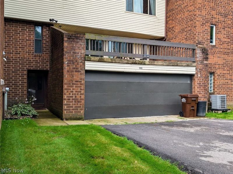 2069 Penguin Avenue, Akron, OH 44319 Photo 2