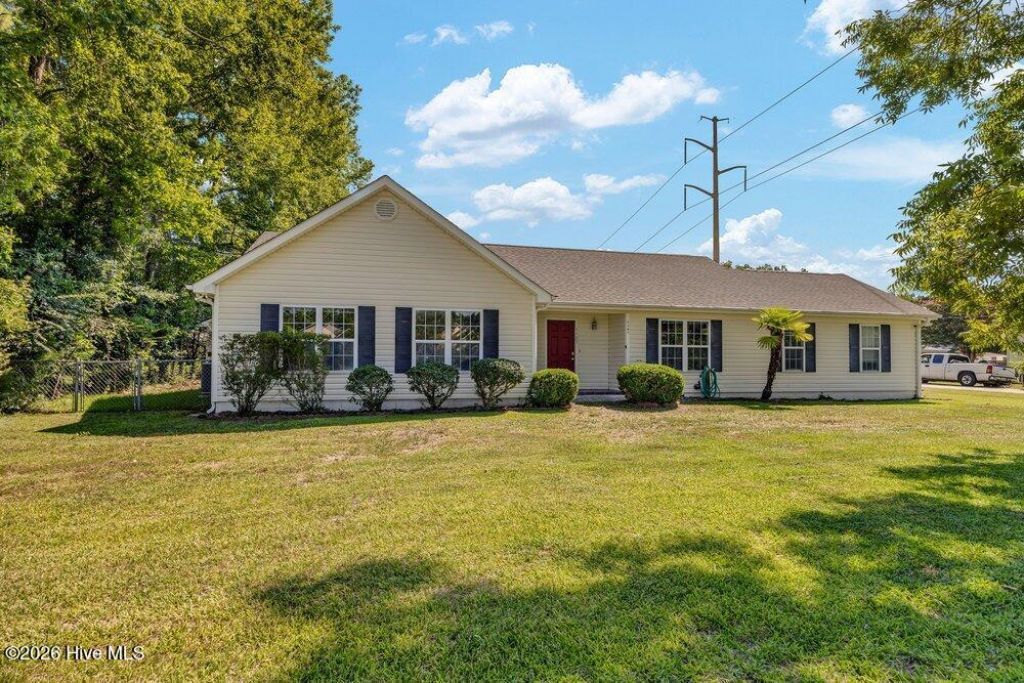 1107 Pine Grove Drive , Wilmington, NC 28409 Main Photo