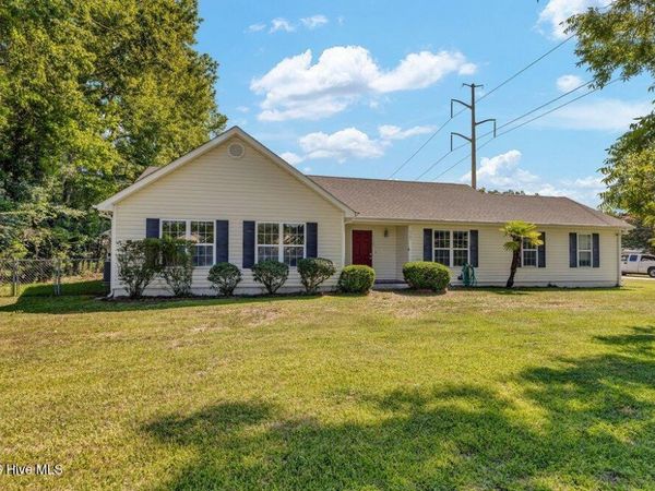1107 Pine Grove Drive , Wilmington, NC 28409