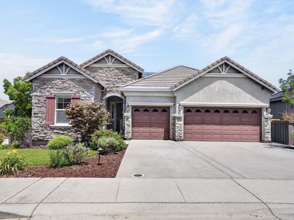 691 Lefevre Dr, Folsom, CA 95630