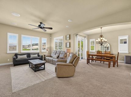 691 Lefevre Dr, Folsom, CA 95630 Photo
