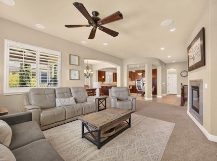 691 Lefevre Dr, Folsom, CA 95630 Photo