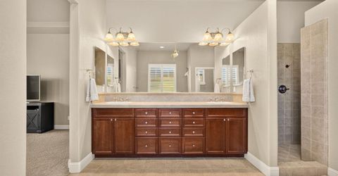691 Lefevre Dr, Folsom, CA 95630 Photo