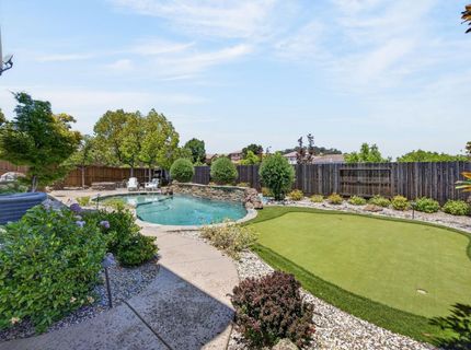 691 Lefevre Dr, Folsom, CA 95630 Photo