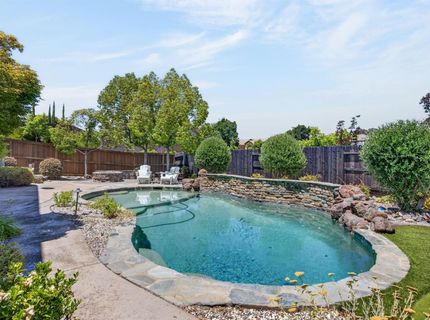 691 Lefevre Dr, Folsom, CA 95630 Photo