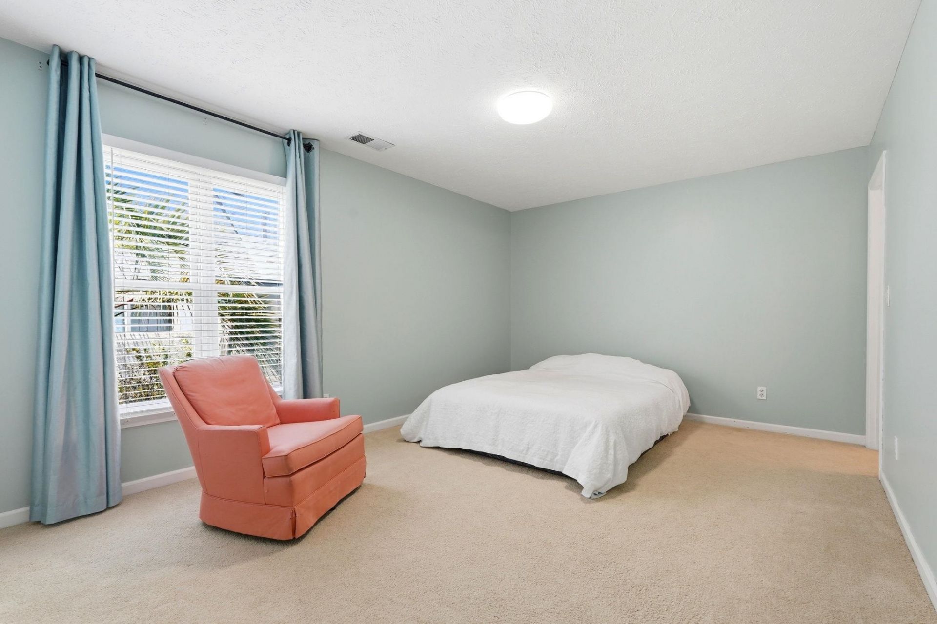 906 Tiffany Ln.  Photo 18