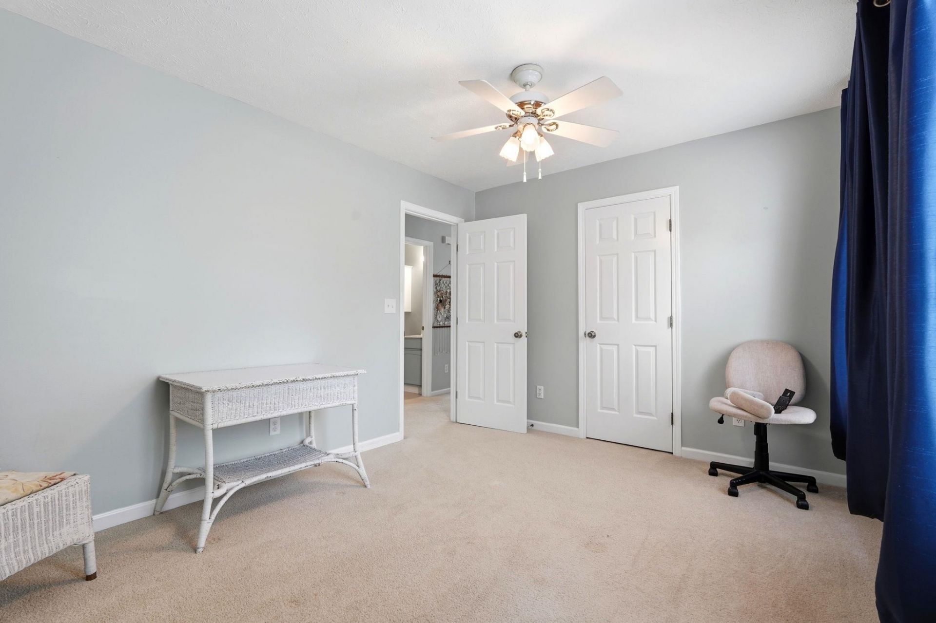 906 Tiffany Ln.  Photo 19
