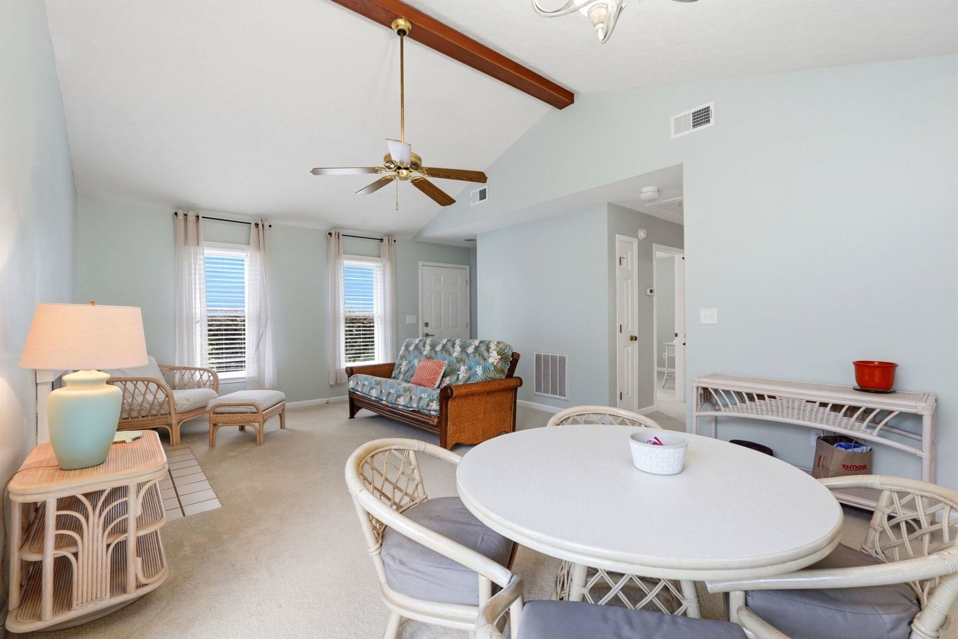 906 Tiffany Ln.  Photo 9