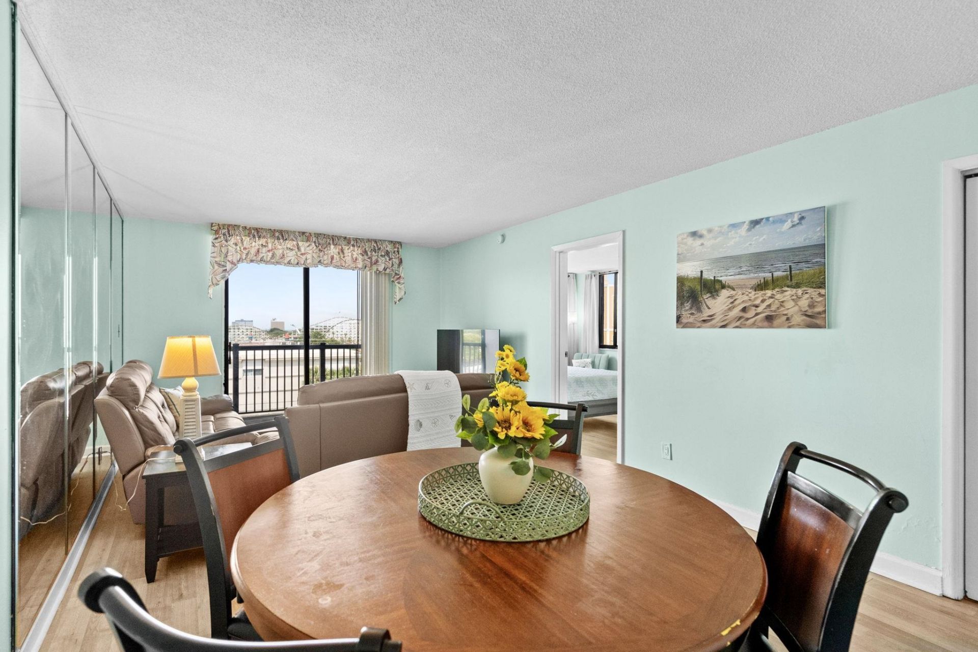 601 Mitchell Dr. Photo 11