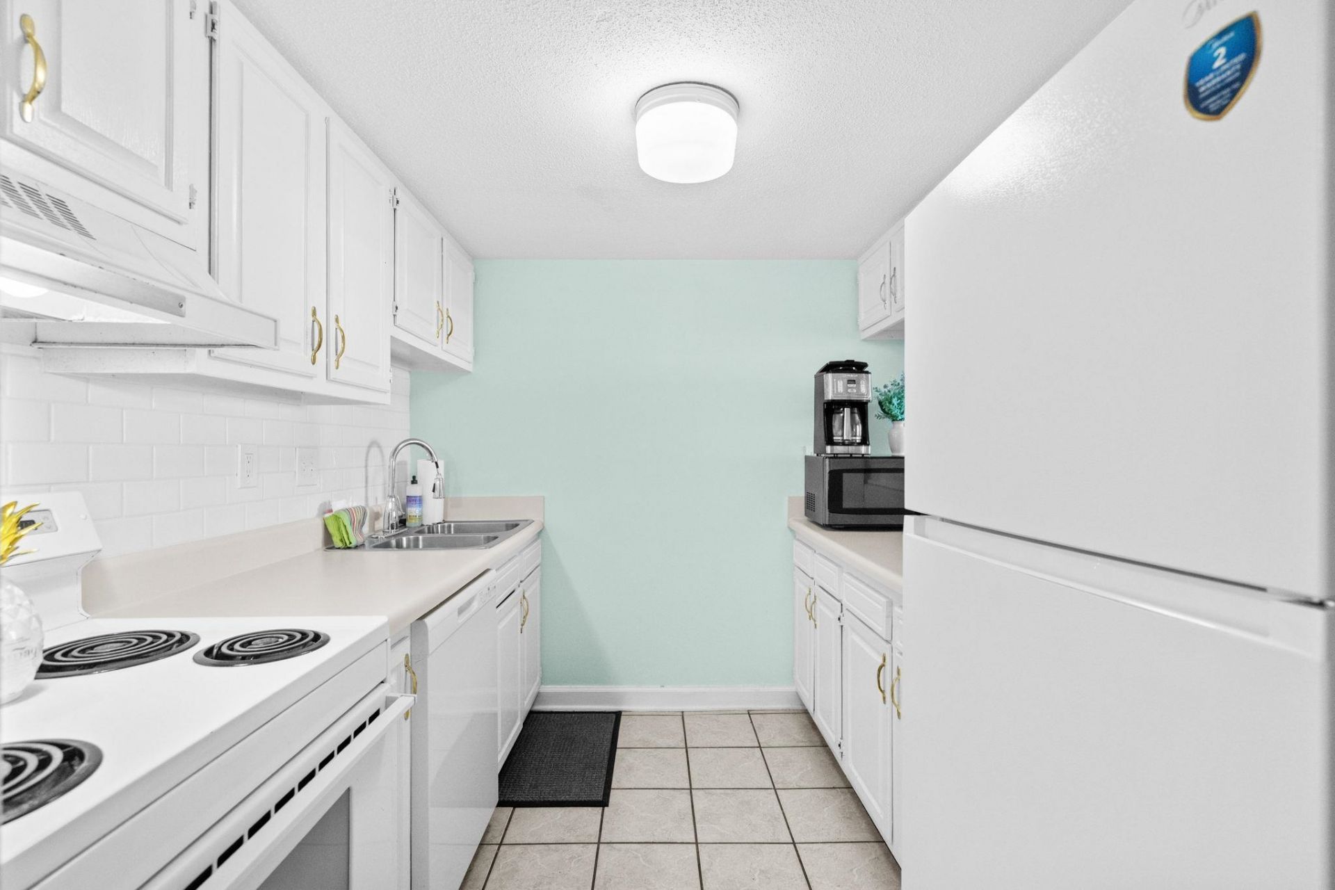 601 Mitchell Dr. Photo 14