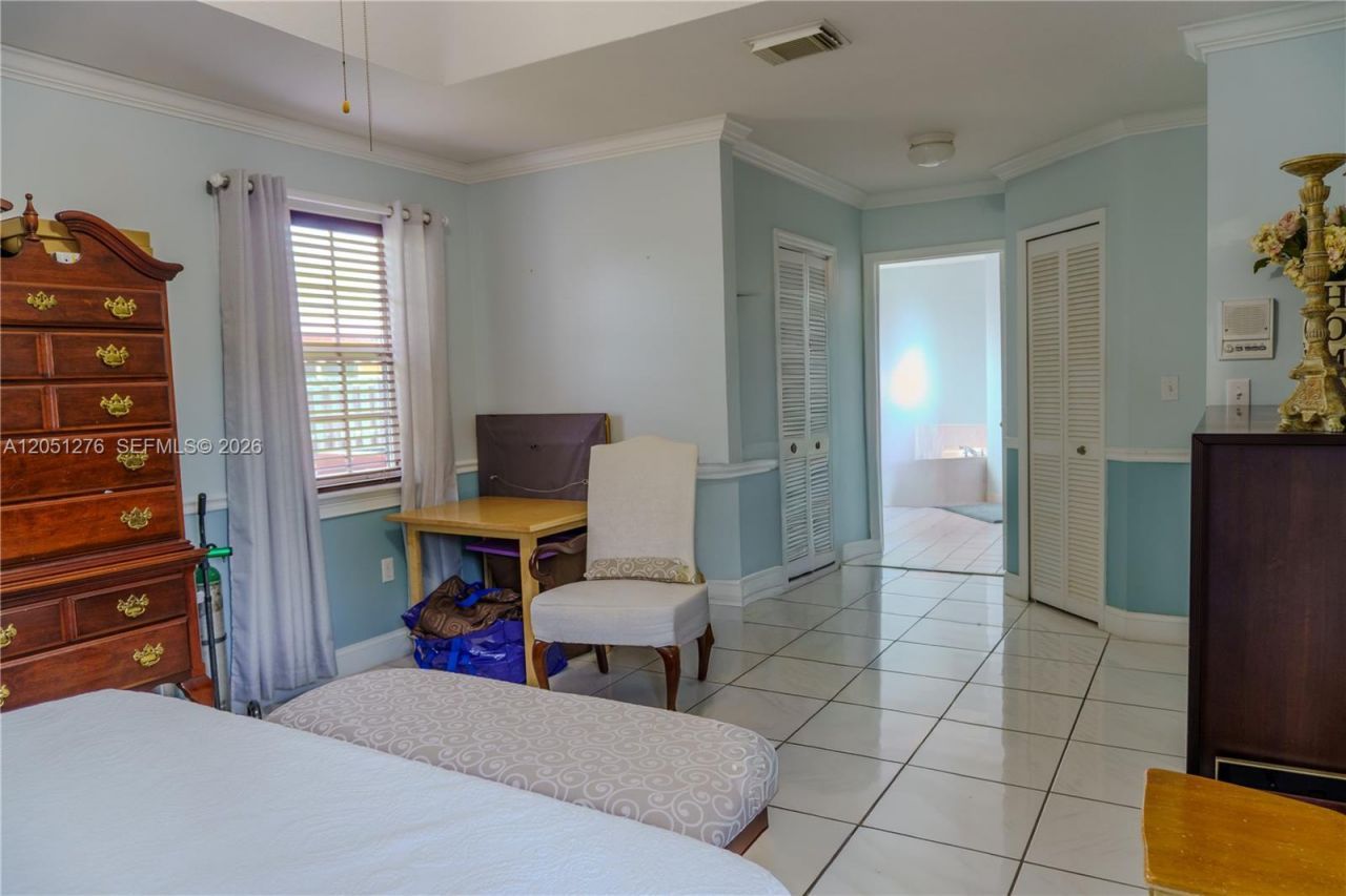 Please Call For Address, Miami, FL 33196 Photo