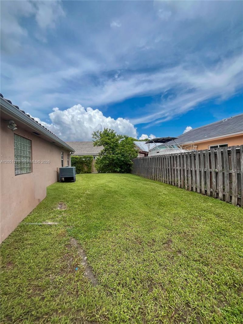Please Call For Address, Miami, FL 33196 Photo
