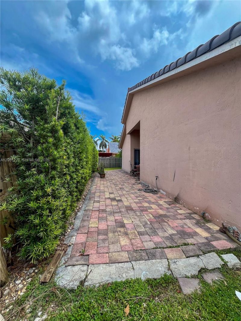 Please Call For Address, Miami, FL 33196 Photo