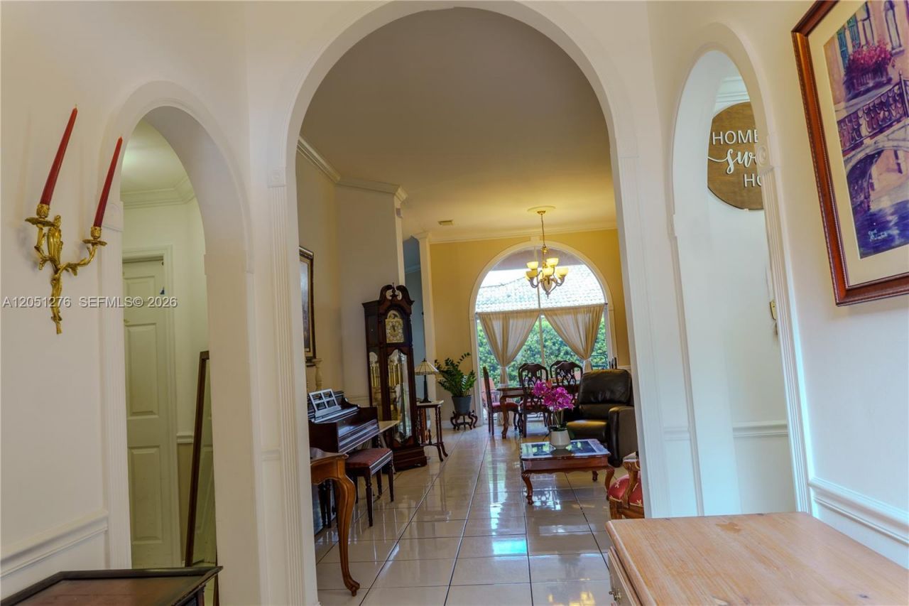 Please Call For Address, Miami, FL 33196 Photo