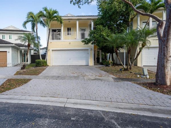 357 NE 35th Ter , Homestead, FL 33033