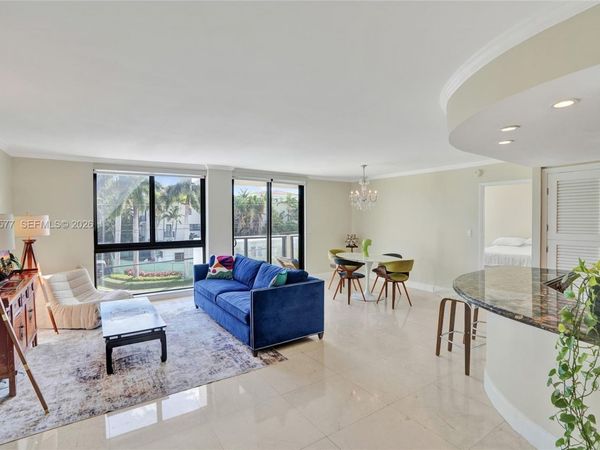 9800 W Bay Harbor Dr , Unit 309, Bay Harbor Islands, FL 33154
