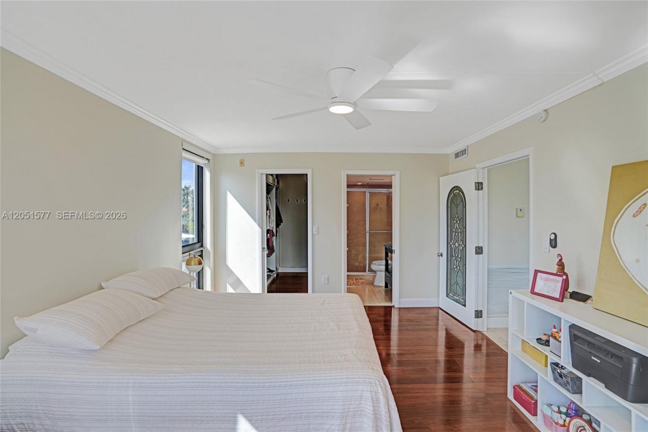 9800 W Bay Harbor Dr , Unit 309, Bay Harbor Islands, FL 33154 Photo