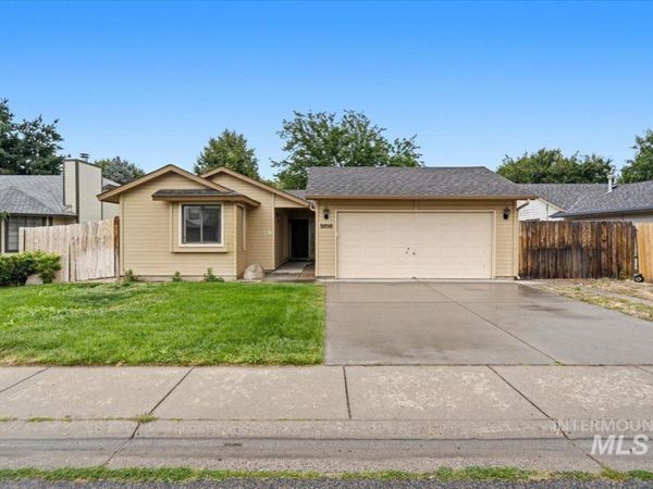 9898 W Landmark, Boise, ID 83704