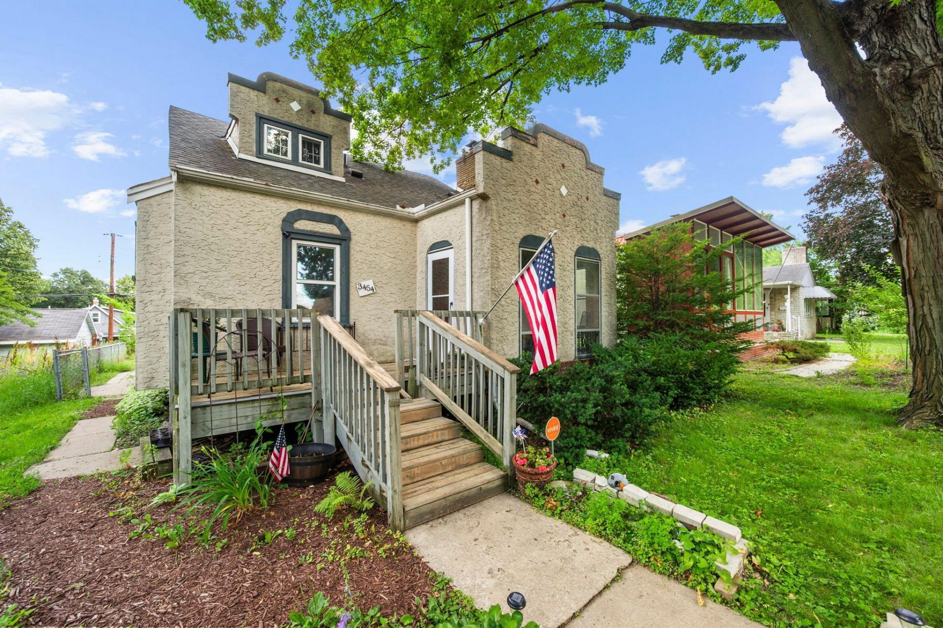 3454 Logan Avenue N, Minneapolis, MN 55412