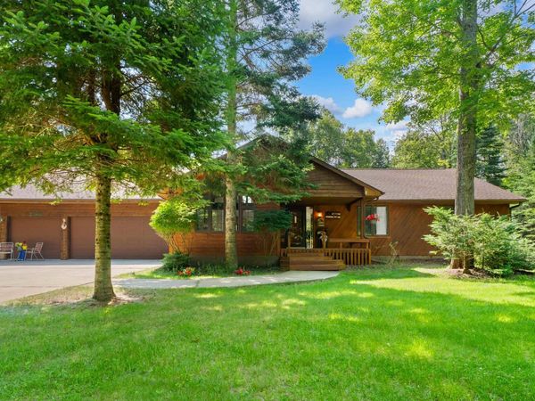 7398 Huntington Drive, Oscoda, MI 48750