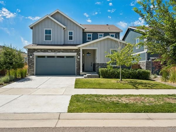 21098 E 61st Drive, Aurora, CO 80019