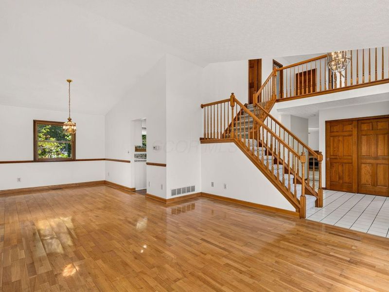 7100 Rossman Court, Canal Winchester, OH 43110 Photo 17