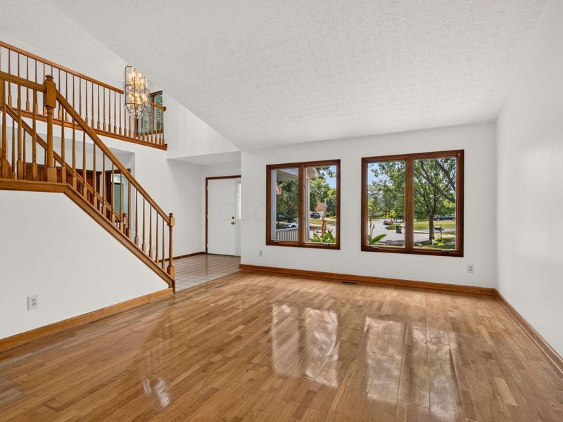7100 Rossman Court, Canal Winchester, OH 43110 Photo 18