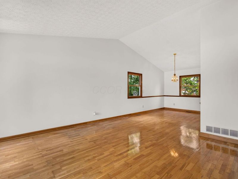7100 Rossman Court, Canal Winchester, OH 43110 Photo 19