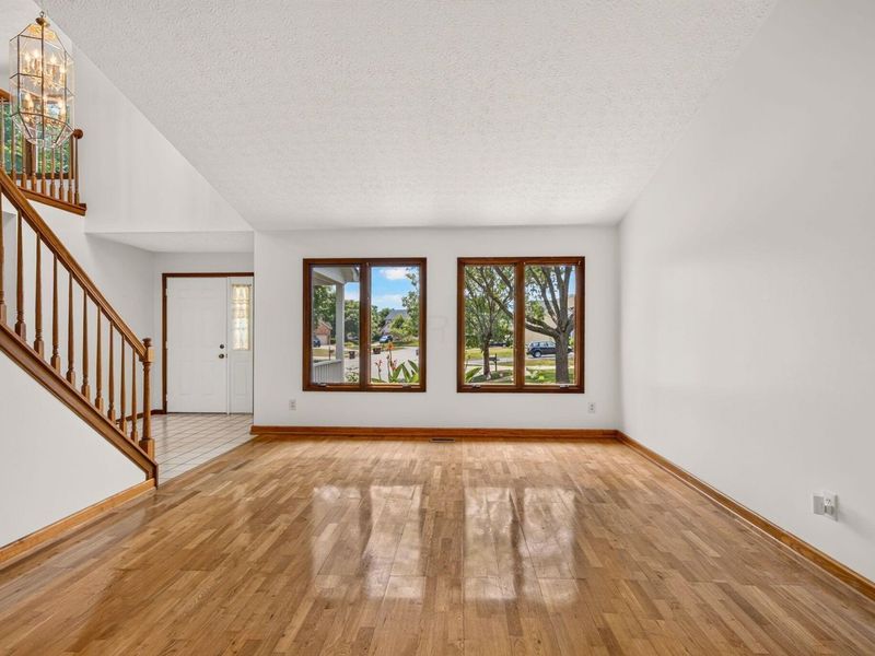 7100 Rossman Court, Canal Winchester, OH 43110 Photo 20
