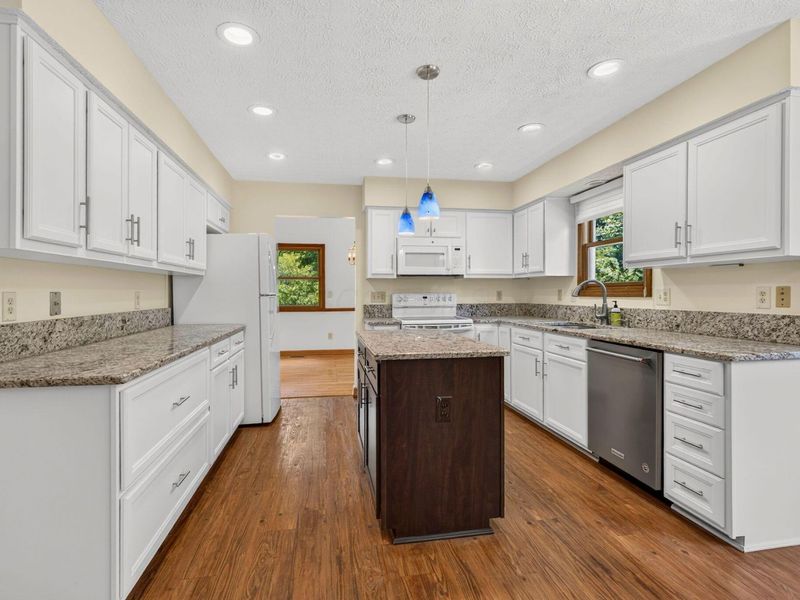 7100 Rossman Court, Canal Winchester, OH 43110 Photo 25