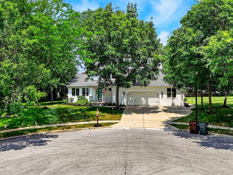 7100 Rossman Court, Canal Winchester, OH 43110 Photo 3