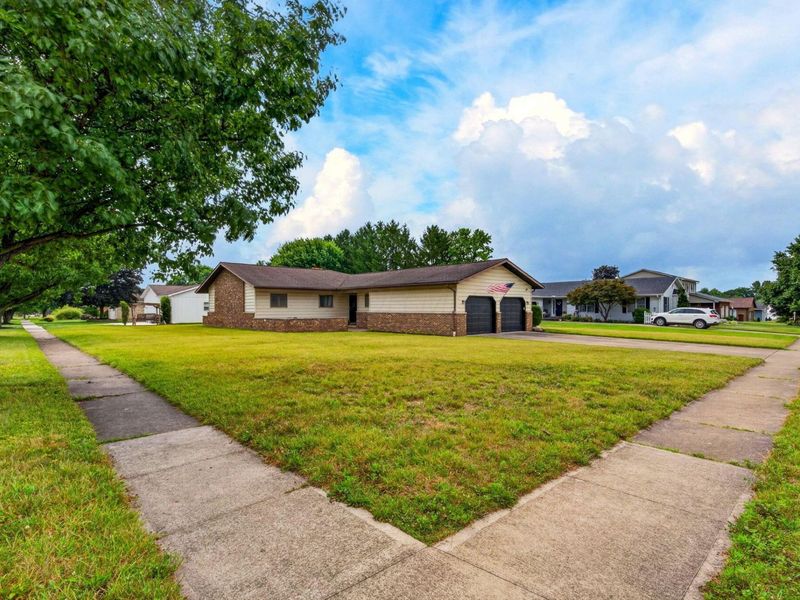 367 Lawnwood Drive, Circleville, OH 43113 Photo 11