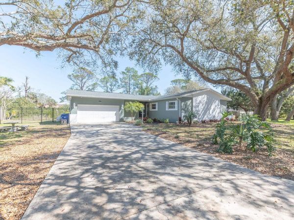 5312 Riverview Dr, St Augustine, FL 32080