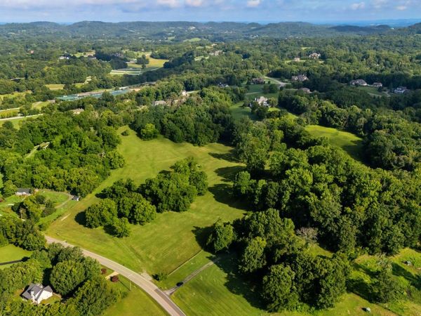 6628 Bethesda Arno Rd, Thompsons Station, TN 37179