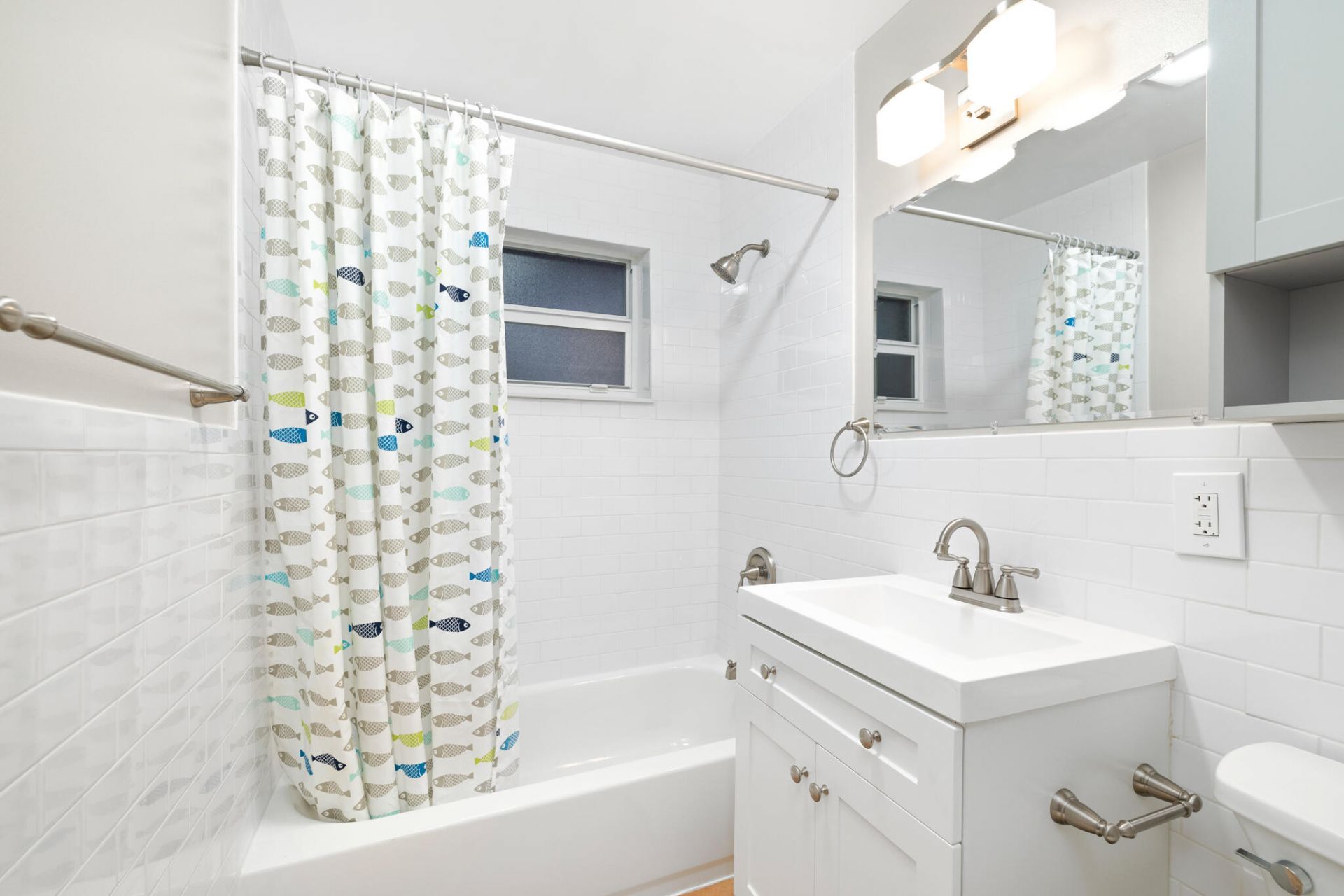 1720 NE 8th Avenue, Fort Lauderdale, FL 33305 Photo
