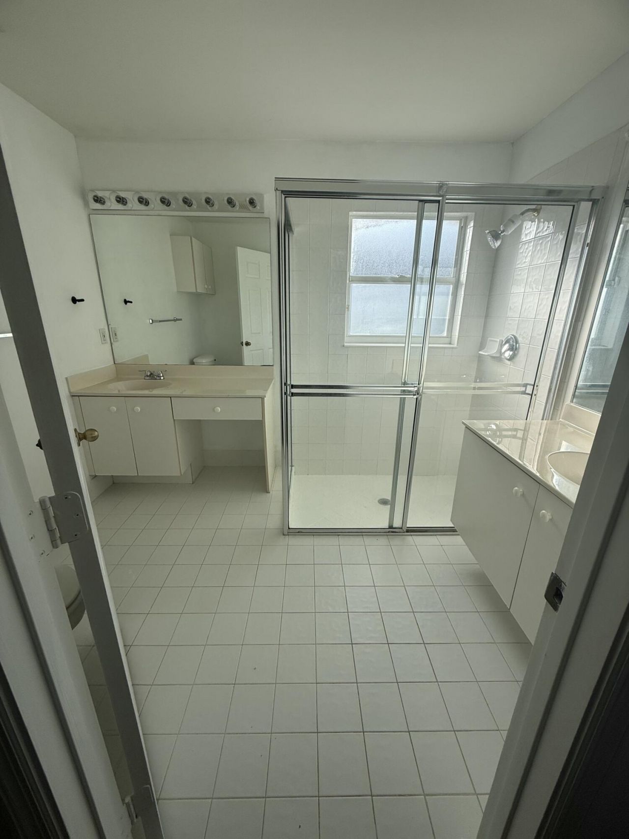 100 Cocoplum Circle, Royal Palm Beach, FL 33411 Photo
