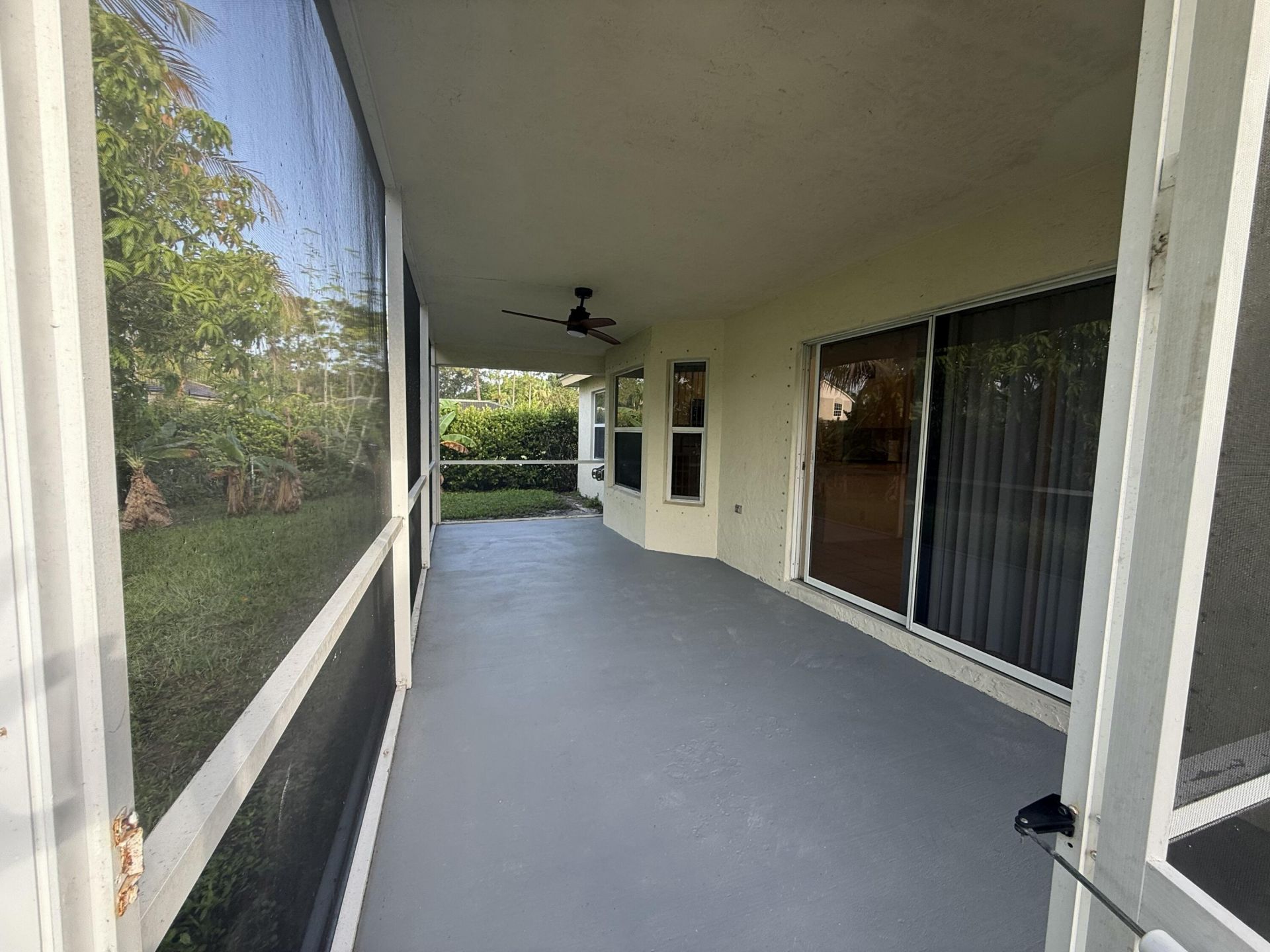 100 Cocoplum Circle, Royal Palm Beach, FL 33411 Photo